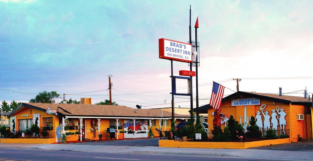 هولبروك Brad'S Desert Inn المظهر الخارجي الصورة